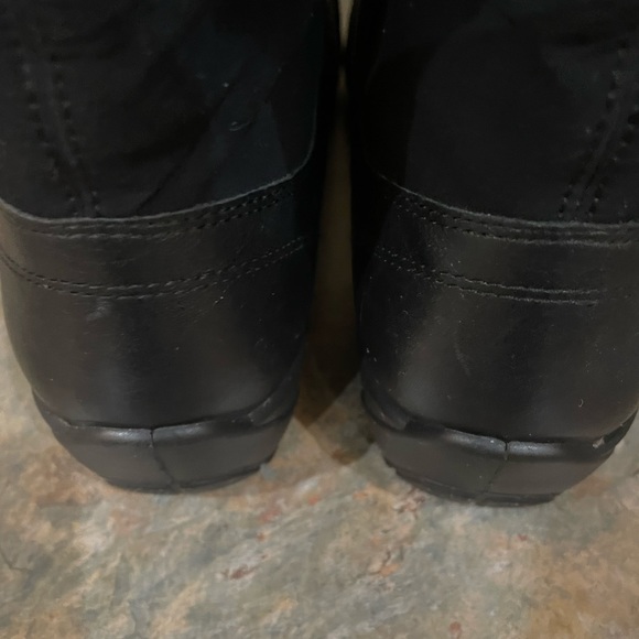 ECCO Gore-Tex Ankle Boot - Picture 6 of 10